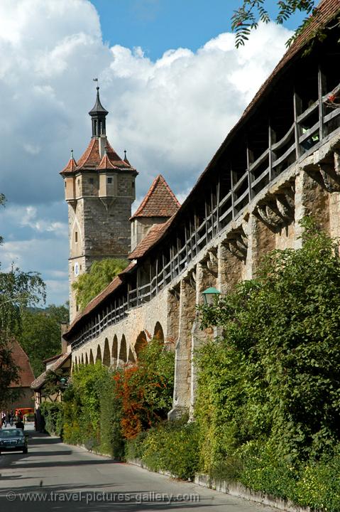 well preserved medieval town walls, Klingentor