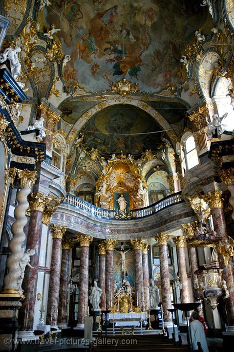 the Residenz, Hofkirche, Residence Court Church, Baroque