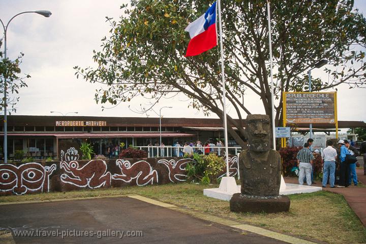 arriving at Mataveri airport