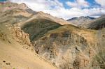 landscape on the road from Manali to Leh