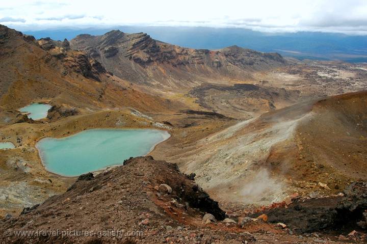 Tongariro Crossing, Emerald Lakes, New Zealand