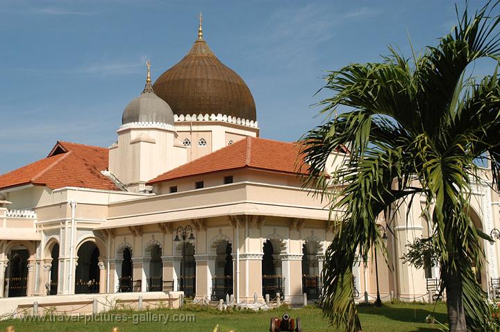 Pictures of Malaysia - Penang-0004 - the Masjid Kapitan Keling (mosque)
