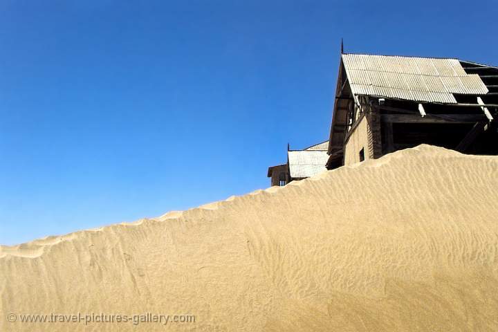 deserted villa, Kolmanskop