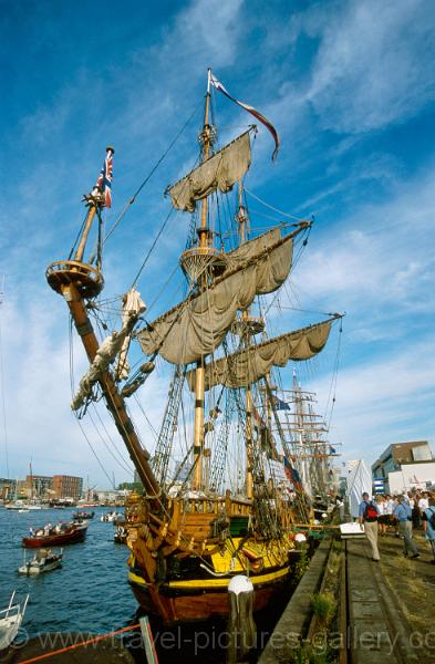 a 17th Century ship, Sail a 5-yearly event in Amsterdam harbour