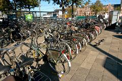 bikes, the Dutch way of getting around town