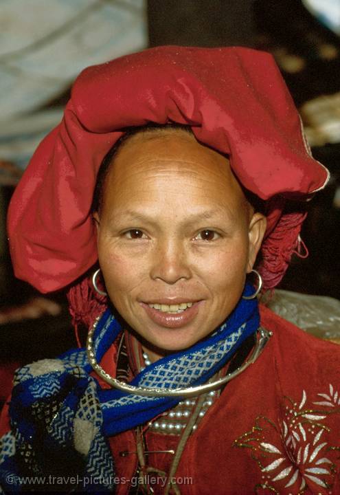 Dzao woman, Sapa, Vietnam