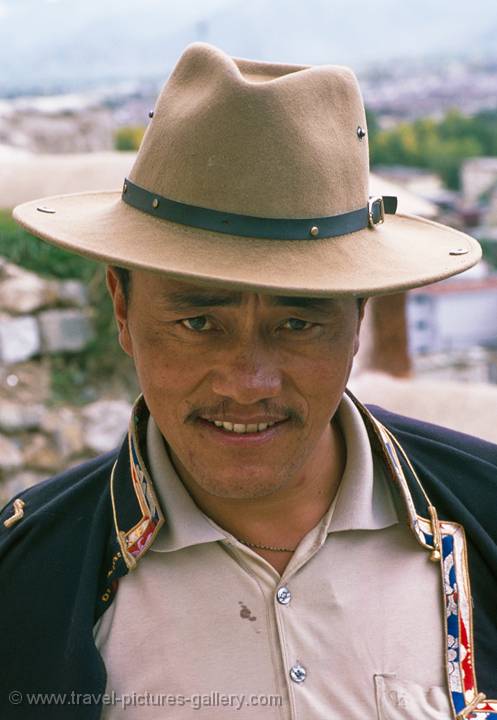 man with a felt hat, Lhasa, Tibet