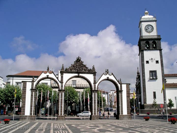 church square in Ponta Delgada, So Miguel
