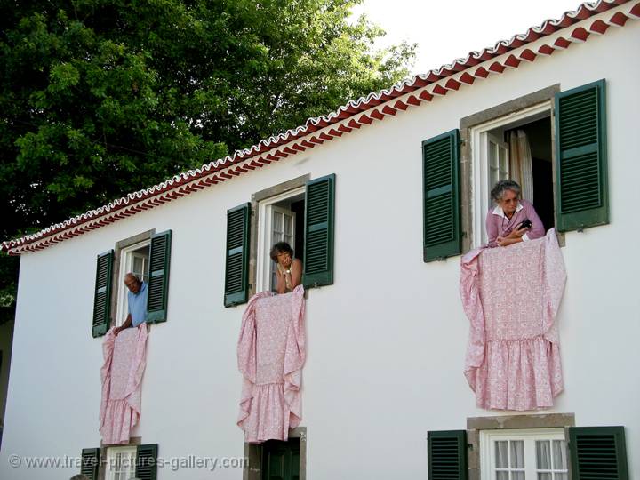 spectators at the flower procession, Furnas, So Miguel