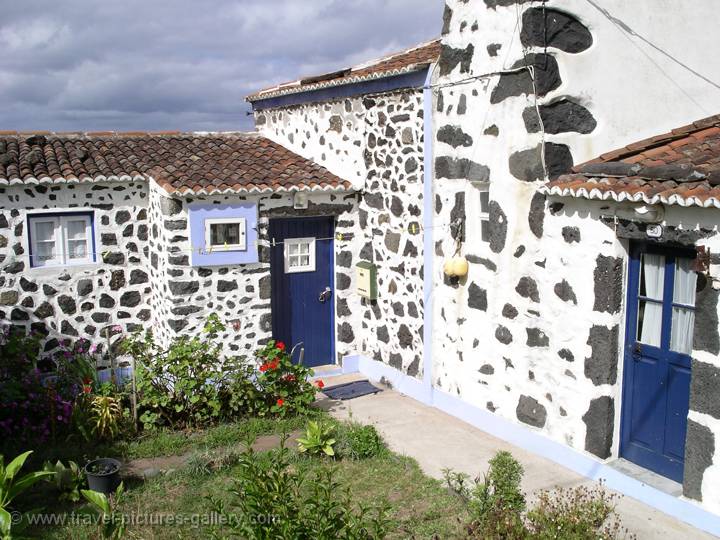 cute cottage , Graciosa Island