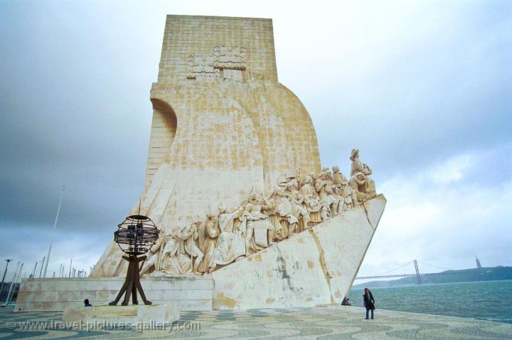 Padrao dos Descobrimentos, memorial to seafarers like Vasco da Gama, Belem, Lisbon