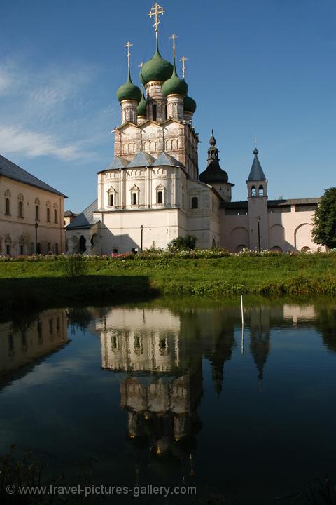 Gate Church of the Ressurection, Rostov Veliky