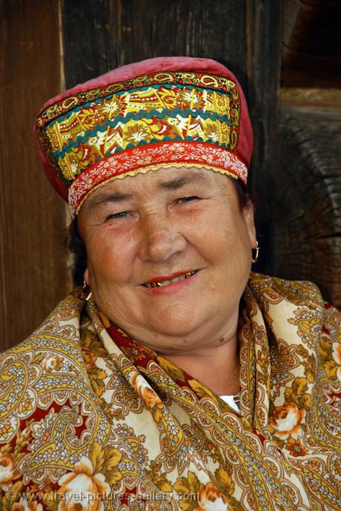 woman in traditional dress, Suzdal