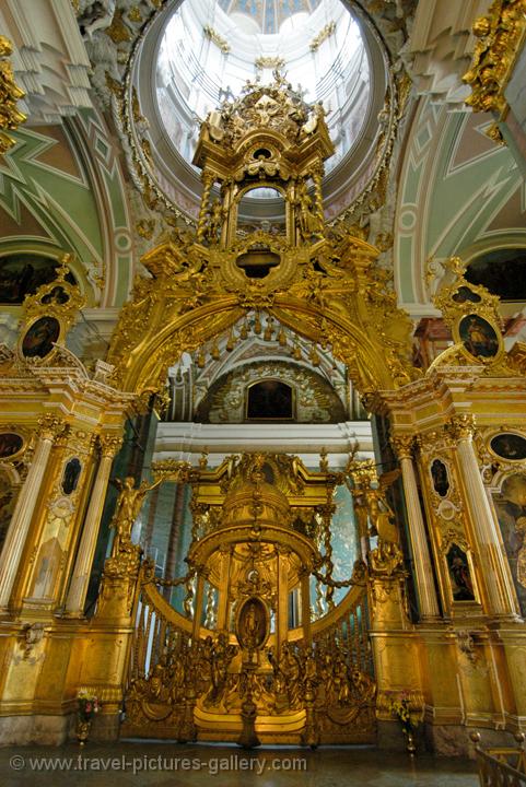 the altar at the Peter and Paul Cathedral 