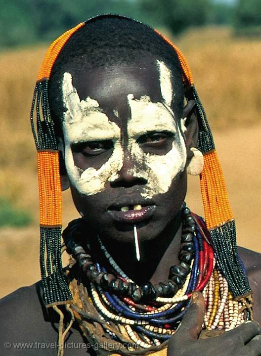 Omo Valley, Dus village, Karo people