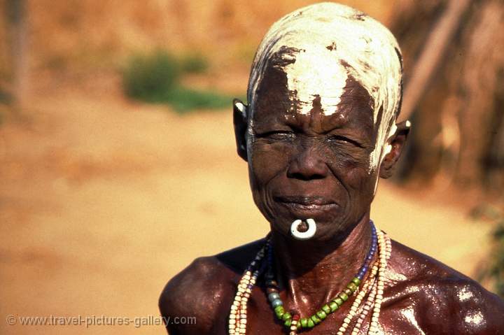 Omo Valley, Dus village, Karo woman