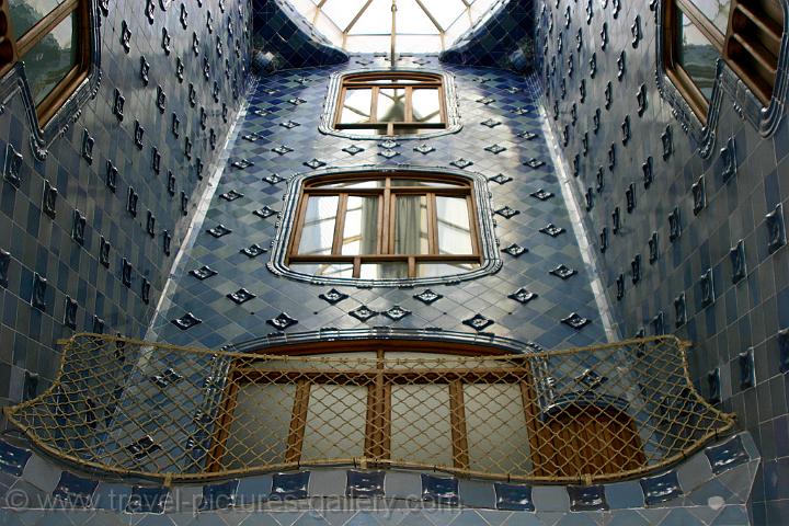 the staircase in the Casa Batlo