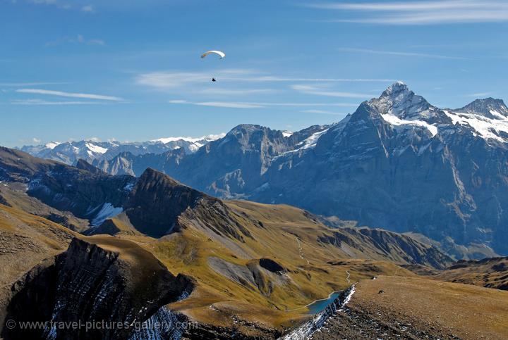 parasailing, (paragliding) in magnificent scenery