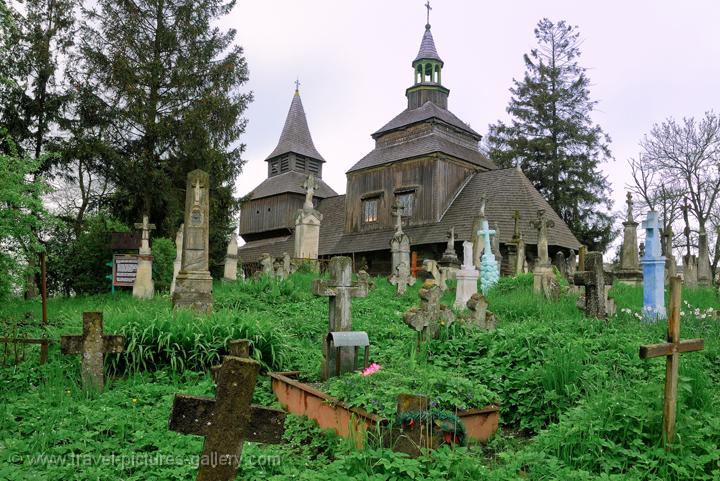 Pictures of Ukraine - Rohatyn, Holy Spirit church