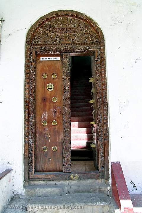 woodcarving, doorpanel, old town of Mombasa