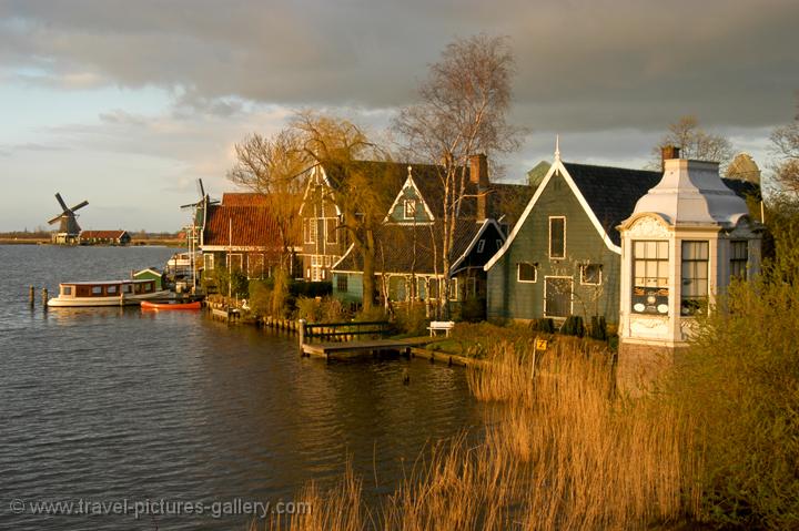 the Zaansche Schans, traditional farms and houses, Noord Holland