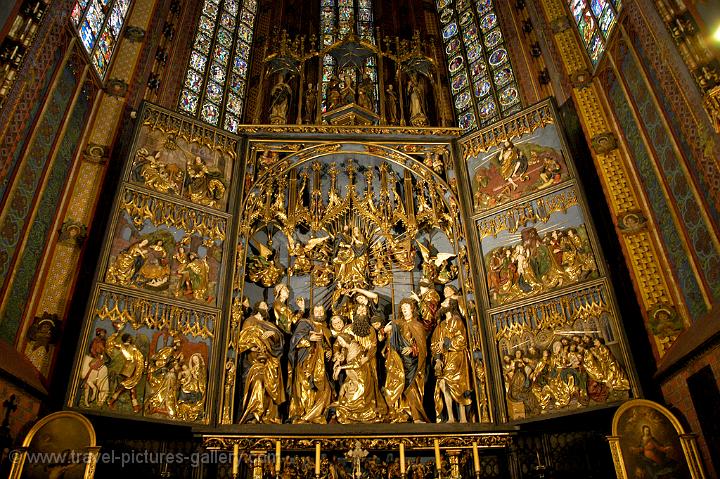 the Gothic Altar at St mary's Church by Vith Stoss