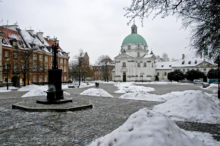 the New Town Square, Church of the Nuns of the Holy Sacrament