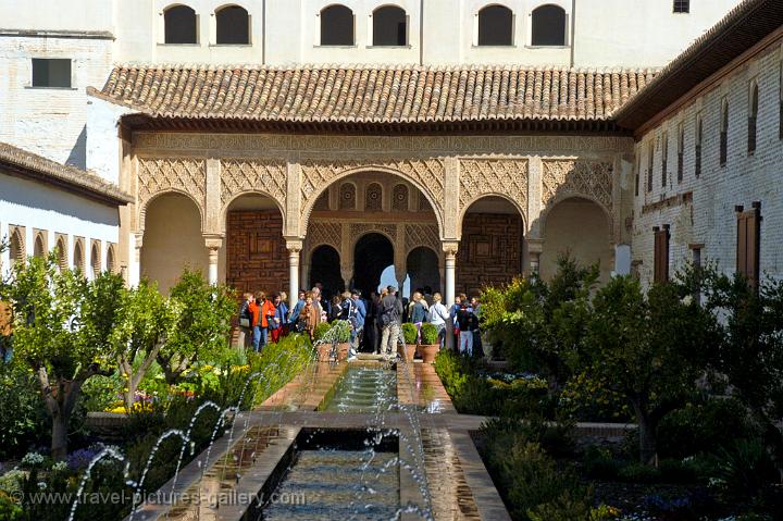 water channel, Patio de la Acequia, within the Summer Palace