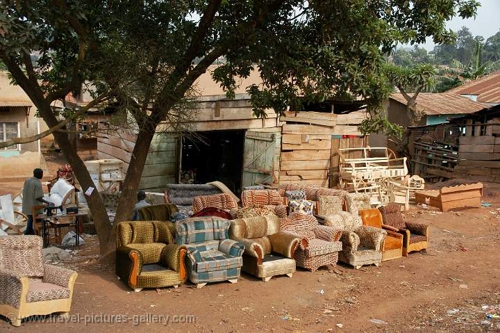 comfi chairs at the market