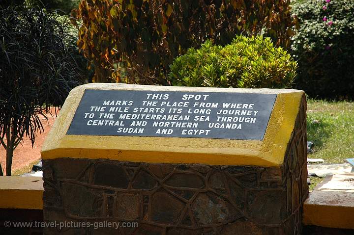 monument at the source of the White Nile